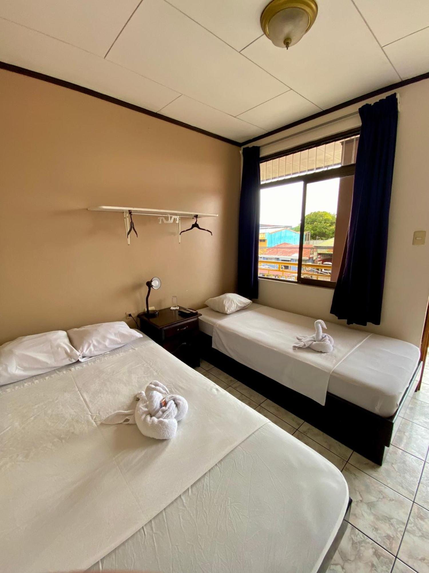 Hotel Costa del Sol Limón Exterior foto